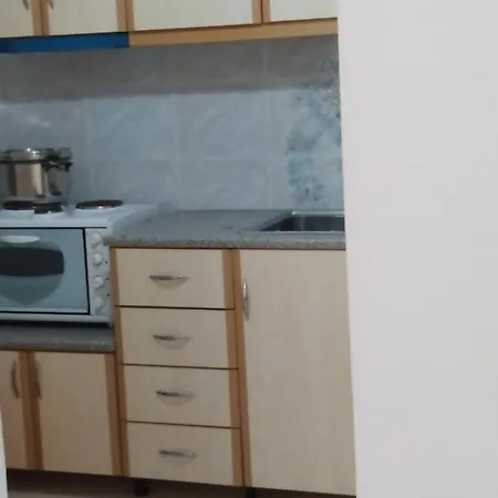 Qoku Chicago شقة *