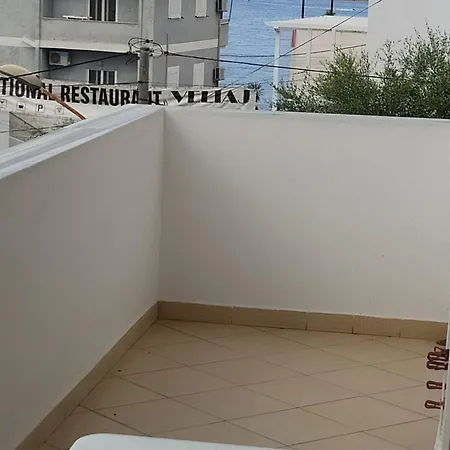 Qoku Chicago Apartment