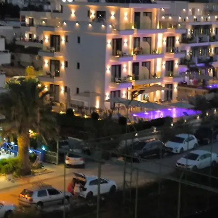 Qoku Chicago * Ksamil