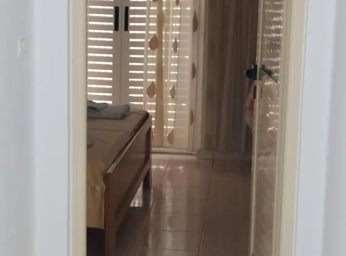 Qoku Chicago Apartment *