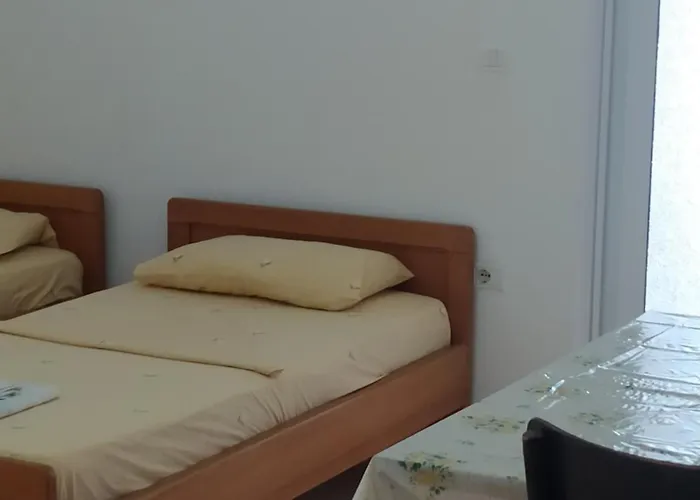 Apartment Qoku Chicago *